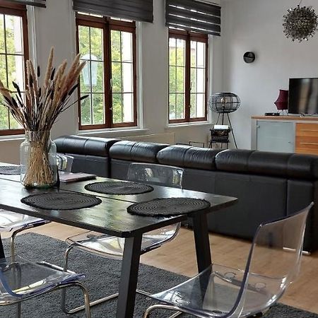 The View - Spacious 2 Bdr Appt In With View Antwerp Luaran gambar