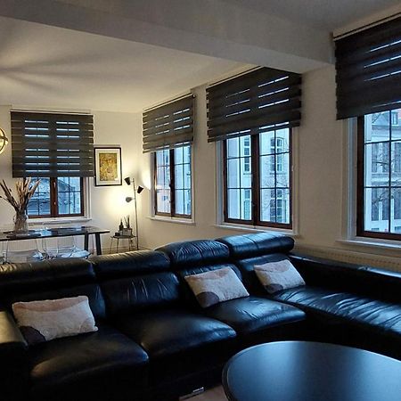 The View - Spacious 2 Bdr Appt In With View Antwerp Luaran gambar