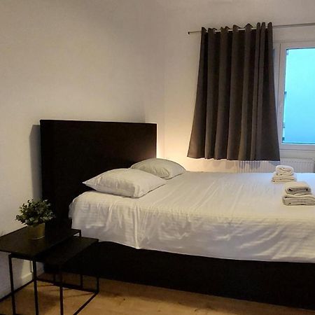 The View - Spacious 2 Bdr Appt In With View Antwerp Luaran gambar